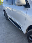 Lexus LX570/450d 2008–2022 Sānu sliekšņi (Lexus dizains 2016+) Balta krāsa foto 3