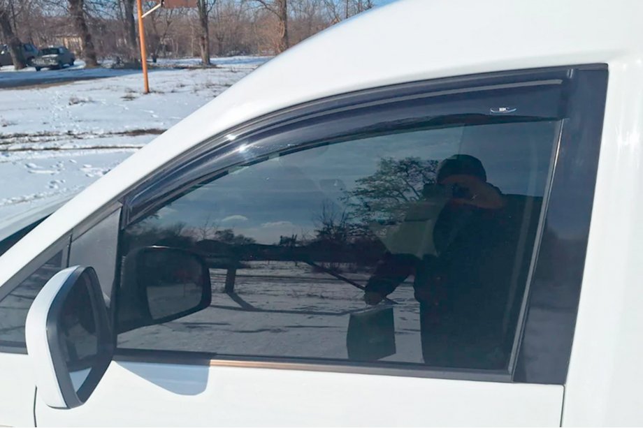 Volkswagen Caddy 2010–2015 Logu vēja deflektori (2 gab., HIC) Image