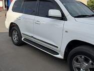 Toyota Land Cruiser 200 2007–2021 Sānu pakāpieni ar LED (dizains 2015-2020) Balta krāsa foto 12