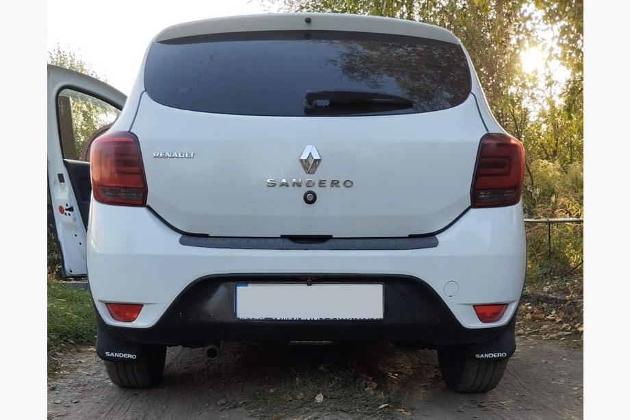Renault Sandero 2013–2022 Aizmugurējie dubļusargi (2 gab.) Foto 4