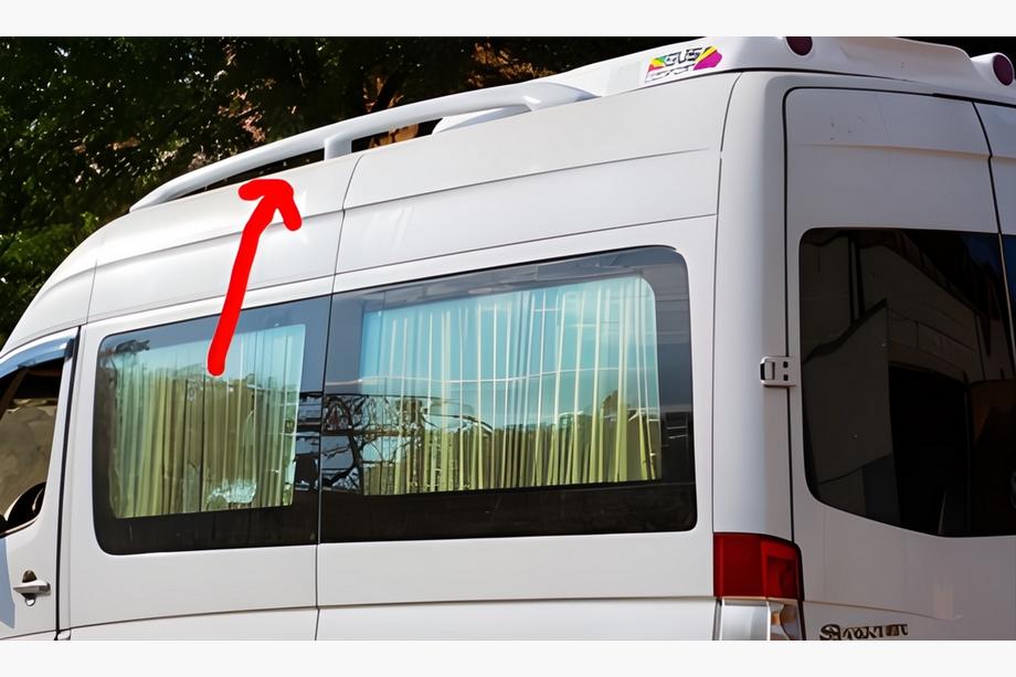 Volkswagen Crafter 2006–2016 Jumta reliņi (krāsošanai) Image