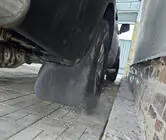 Nissan Navara 2006–2015 Aizmugurējie dubļusargi (2 gab.) foto 4