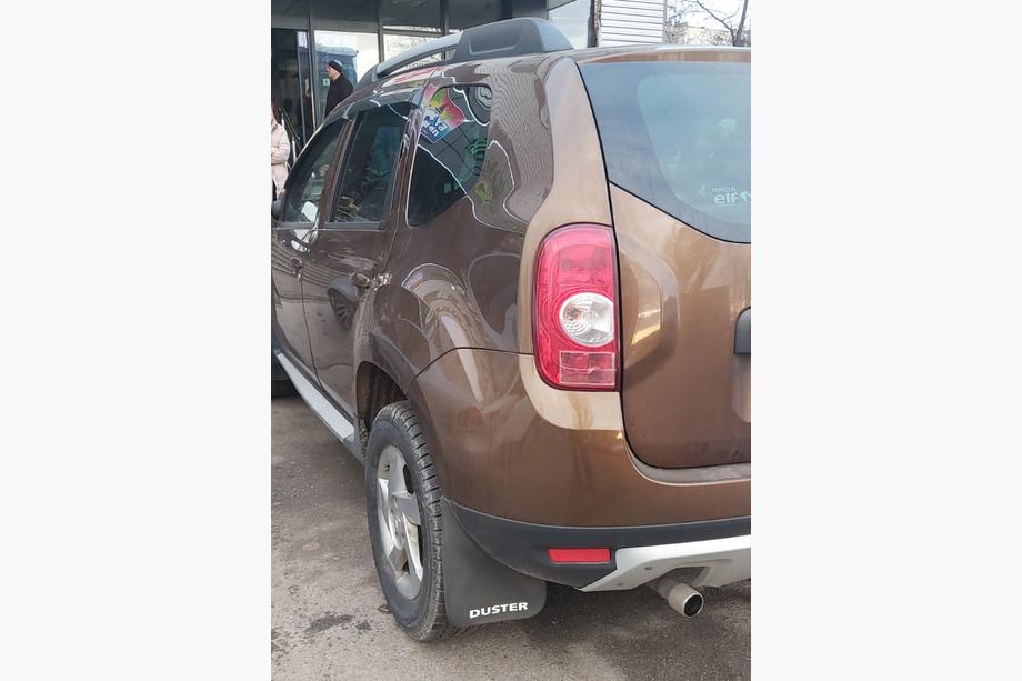 Renault Duster 2008–2017 Aizmugurējie Premium dubļusargi (2 gab.) Foto 4