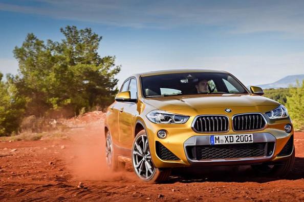 Kompaktā krosovera BMW X2 apskats