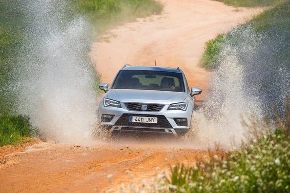 Seat Ateca krosovera apskats (otrā daļa)