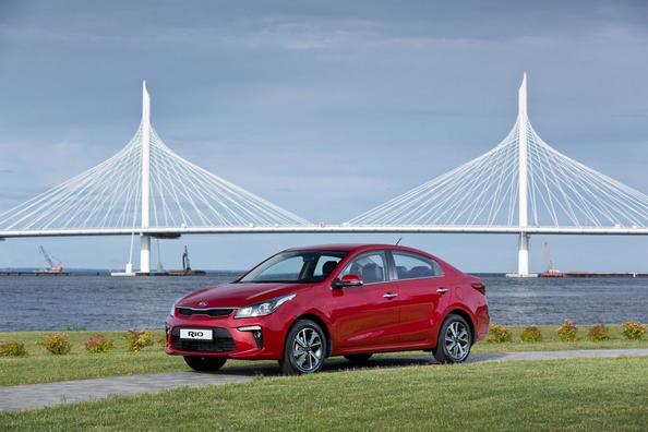 KIA Rio sedana ceturtās paaudzes apskats