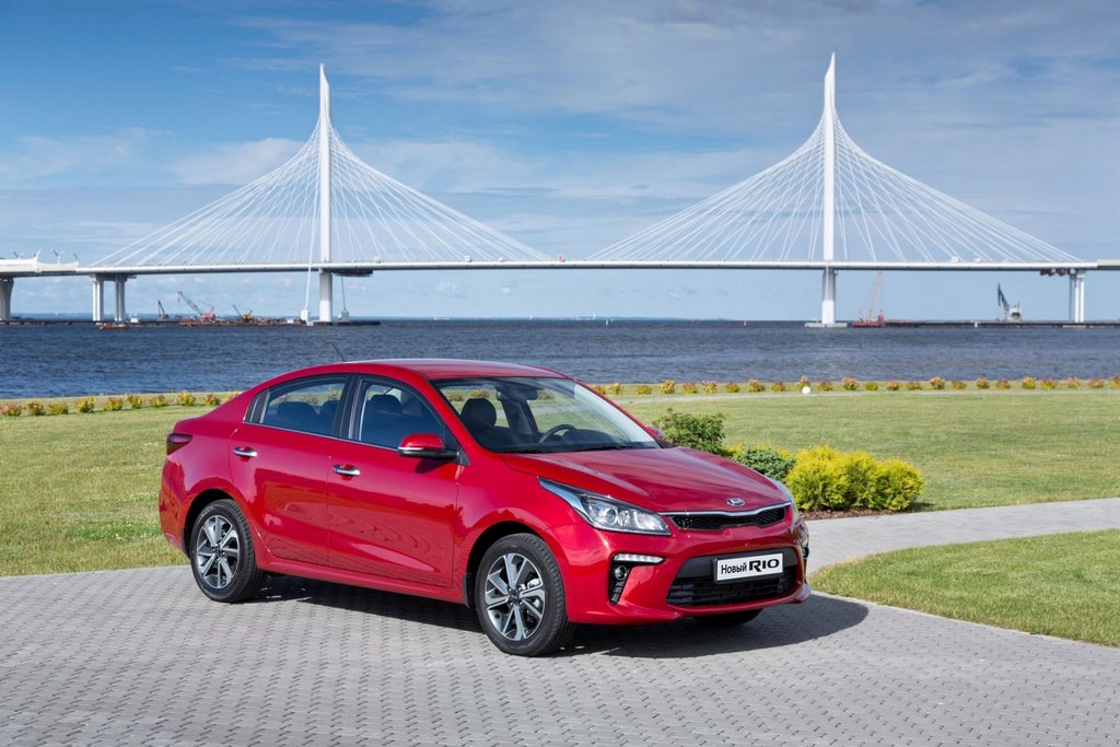 KIA Rio sedana ceturtās paaudzes apskats
