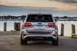 Jaunās paaudzes apvidus auto Jeep Grand Cherokee apskats foto 10