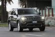 Jaunās paaudzes apvidus auto Jeep Grand Cherokee apskats foto 5