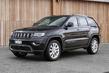Jaunās paaudzes apvidus auto Jeep Grand Cherokee apskats foto 2