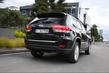 Jaunās paaudzes apvidus auto Jeep Grand Cherokee apskats foto 4