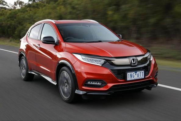 Atjauninātā krosovera Honda HR-V apskats