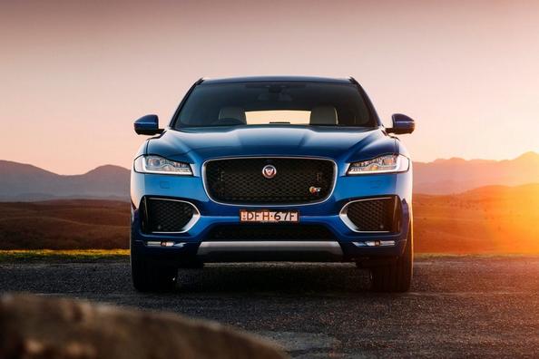 Premium krosovers Jaguar F-Pace apskats