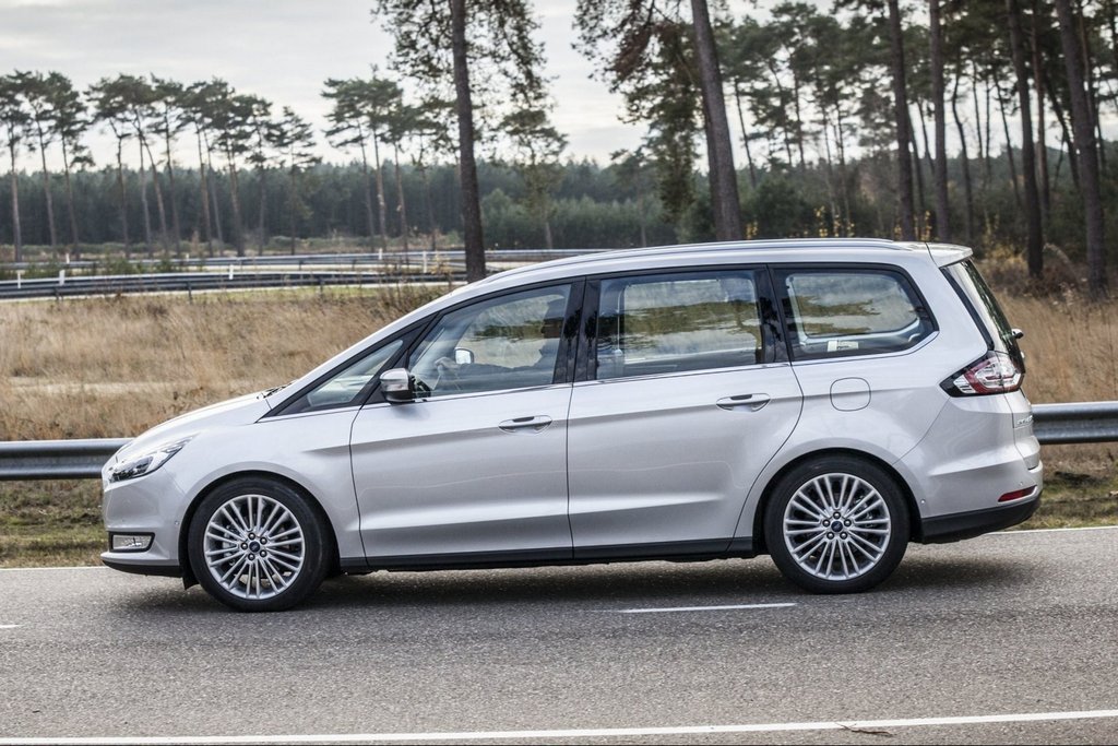 Septiņvietīgā minivena Ford Galaxy apskats