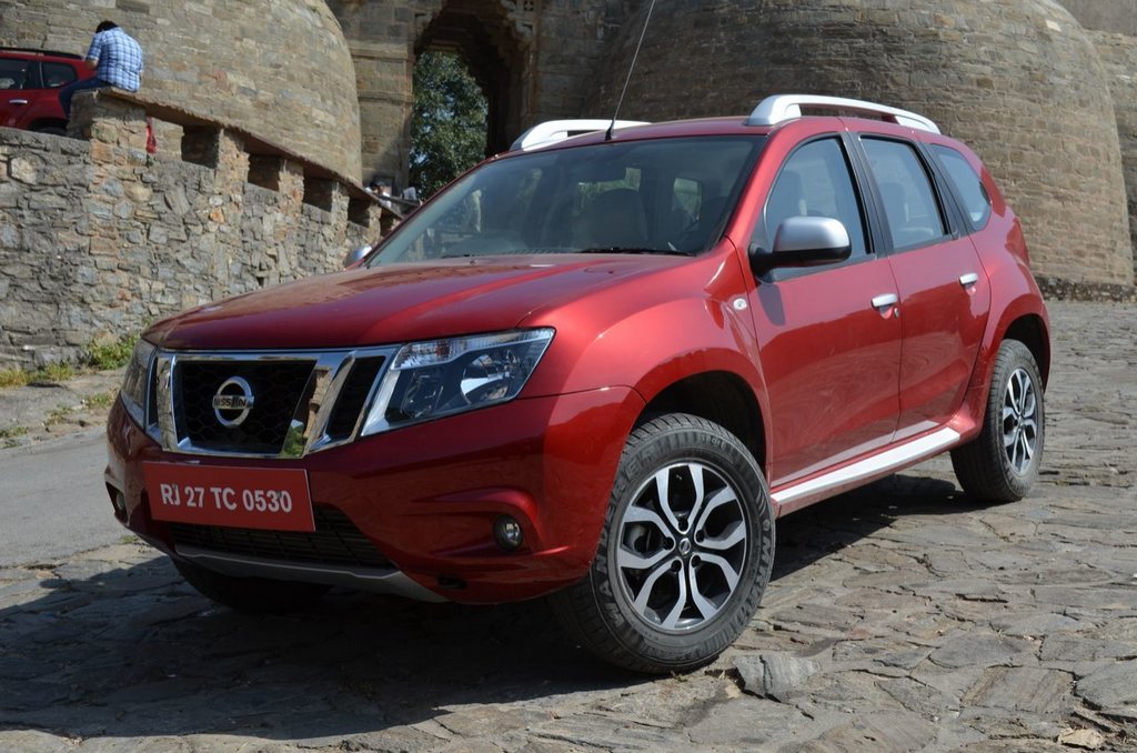 Atjauninātā krosovera Nissan Terrano apskats