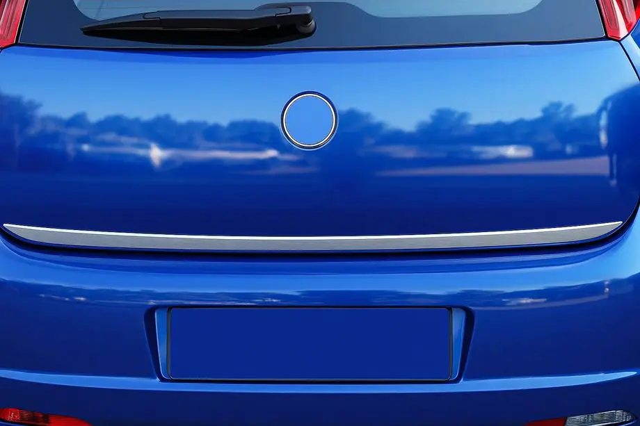 Fiat Punto Grande/EVO 2006–2018 Bagāžnieka malas uzlika (nerūsējošā tērauda) Foto 1