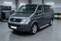 Volkswagen T5 Caravelle 2004–2010 Sānu pakāpieni Rainbow (2 gab., alumīnija) Garā riteņu bāze foto 1