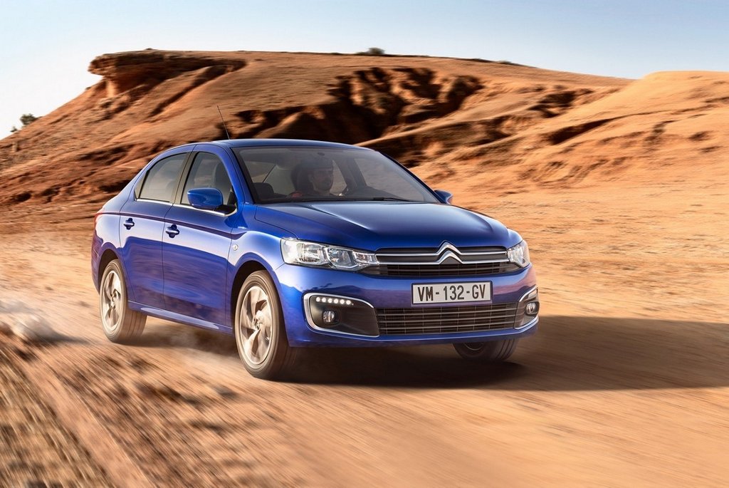 Atjauninātās budžeta sedana Citroen C-Elysee versijas apskats