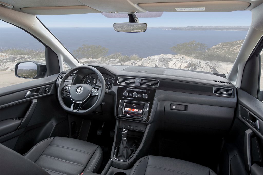 Kompaktā minivena Volkswagen Caddy ceturtās paaudzes apskats