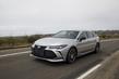 Toyota Avalon flagmaņa sedana piektā paaudze foto 3