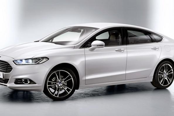 Ford Mondeo vidēja izmēra sedana apskats