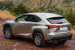 Premium klases kompaktais krosovers Lexus NX foto 4