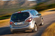 Kompaktā minivena Opel Meriva B apskats foto 11