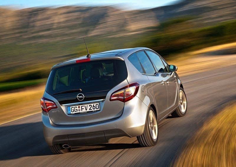 Kompaktā minivena Opel Meriva B apskats