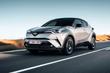 Toyota C-HR krosovera apskats foto 1