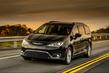 Pilna izmēra septiņvietīgs minivens Chrysler Pacifica foto 3