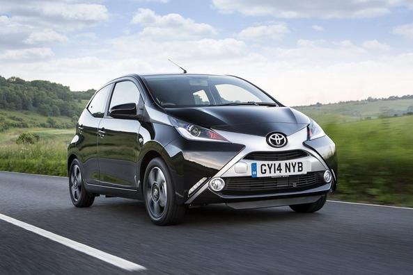 Toyota Aygo hečbeka otrās paaudzes apskats