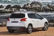Atjaunināta kompaktā krosovera Peugeot 2008 modifikācija foto 4