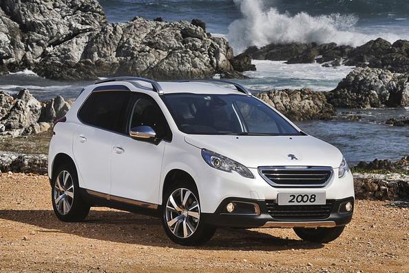 Atjaunināta kompaktā krosovera Peugeot 2008 modifikācija