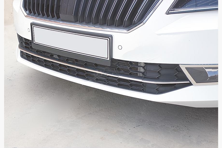 Skoda Superb 2015–2024 Priekšējā bufera aizsarguzlikas OmsaLine (3 gab., nerūsējošais tērauds) Image