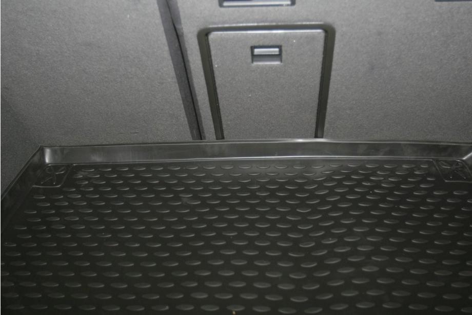 Audi A4 B8 2007–2015 Gumijas bagāžnieka paklājiņš (Novline) SW Foto 3
