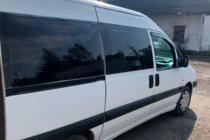 Peugeot Expert 1995–2007 Ieliekamie logu deflektori (2 gab., HIC) foto 3
