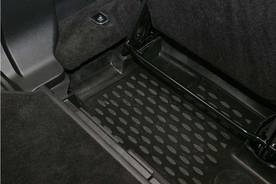 Land Rover Discovery IV 2009–2017 (2010-2014↗) Gumijas bagāžnieka paklājiņš (īss) (Novline), injekcijas liešanas Foto 3