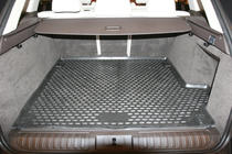 Range Rover Sport 2014–2022 Gumijas bagāžnieka paklājiņš (ar sliedēm) Novline, krosoveram foto 2