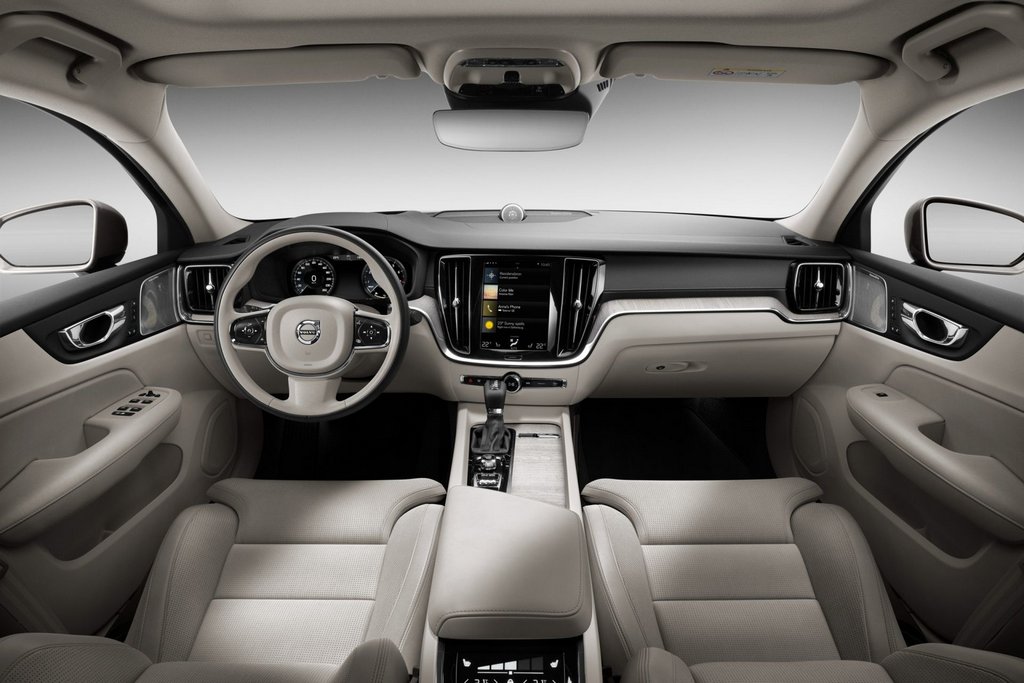 Jaunā Volvo S60 sedana paaudze