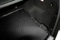 Mercedes GLK class X204 2008–2015 (2012↗) Bagāžnieka gumijas paklājiņš ar izgriezumu rokturim (Novline) krosoveram foto 3
