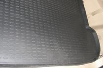 Subaru Tribeca 2005–2014 (2005↗) Bagāžnieka gumijas paklājs Novline, krosovers (5 vietas) foto 2