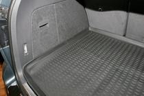 Volkswagen Touareg 2002–2010 Bagāžnieka gumijas paklājiņš (Novline) crossover foto 2