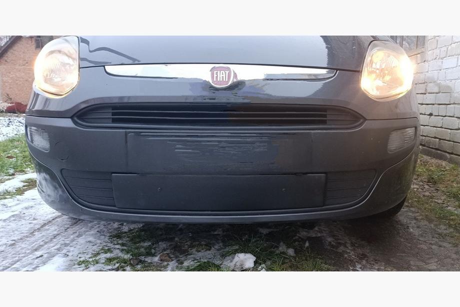 Fiat Punto Grande/EVO 2006–2018 Ziemas radiatora režģa aizsegs (EVO, Punto) Image