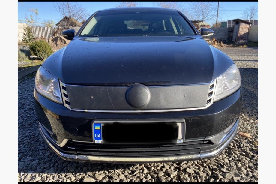 Volkswagen Passat B7 2012–2015 Ziemas radiatora režģa aizsegs (EU/USA) Glancēta Foto 5