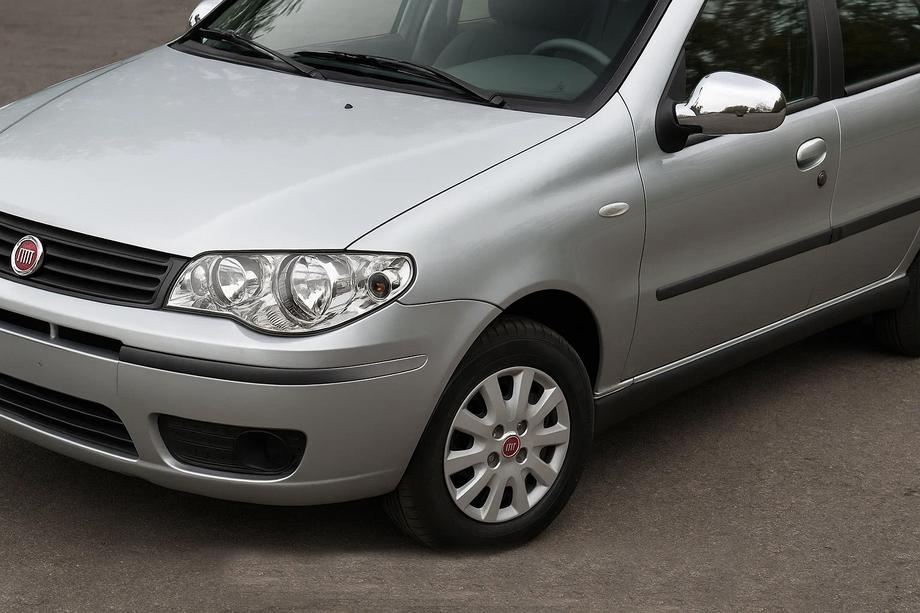 Fiat Albea 2002–2012 Spoguļu uzlikas (2011↗, 2 gab., plastmasa) Carmos - ABS plastmasa Image