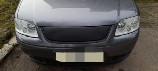 Volkswagen Touran 2003–2010 Ziemas radiatora reste (augšējā, 2003-2006) Matēta foto 2
