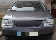 Volkswagen Touran 2003–2010 Ziemas radiatora reste (augšējā, 2003-2006) Matēta foto 1