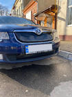 Skoda Superb 2009–2015 Ziemas pārsegs radiatora restēm (augšējais, 2008-2013) Glancēta foto 5