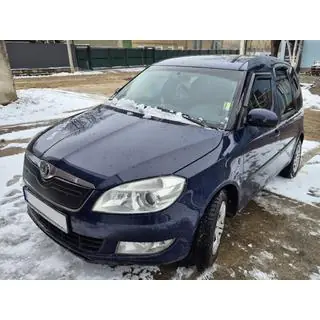 Ziemas pārsegs radiatora režģim (2010+, augšējais) Skoda Roomster 2006–2015 foto 4