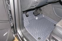 Audi Q7 2005–2015 Gumijas salona paklājiņi (4 gab., Novline) foto 2